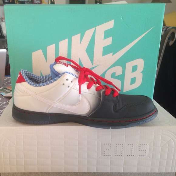 Men's sneakers