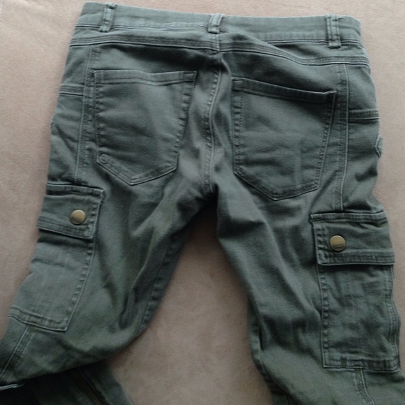 Blank cargo skinnys!- SOLD!!!!!! - Picture 3 of 4