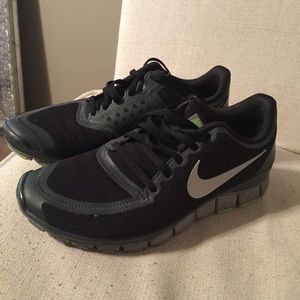 ❌SOLD❌Nike Free 5.0
