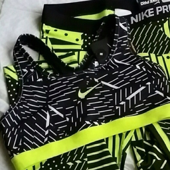 Nike sports bra
