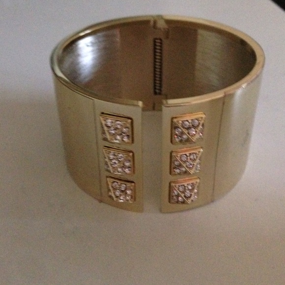 Victoria's Secret Jewelry - GORGEOUS Rhinestone studded gold color cuff