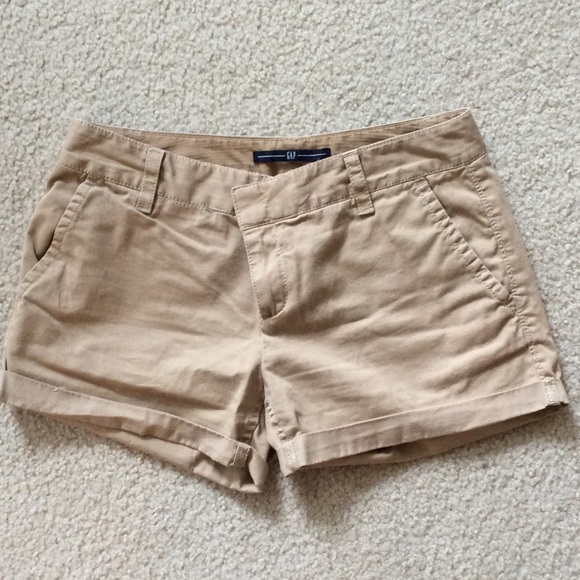 Khaki shorts