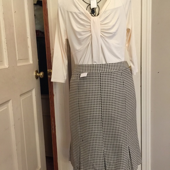 ANN TAYLOR CREAM/BLACK PRiNT PENCIL SKIRT