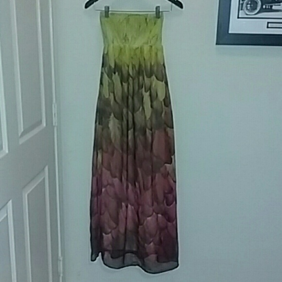 Feathers summer dress