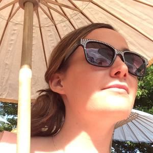 Meet your Posher, Carly