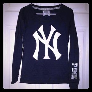 VS New York Yankee Crew sweatshirt