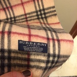 Burberry scarf