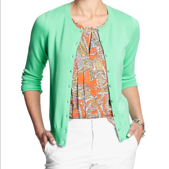 Light green quarter length cardigan