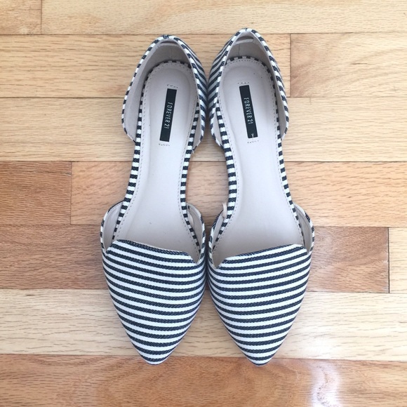 Forever 21 Shoes - FOREVER 21 | Pointed Canvas Flats NWOT