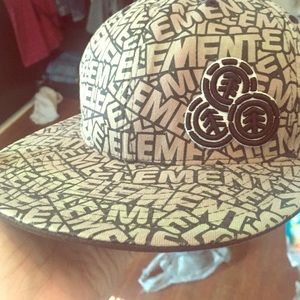 Element Snap back