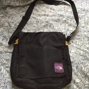 The North face cross body bag