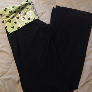 PINK yoga pants