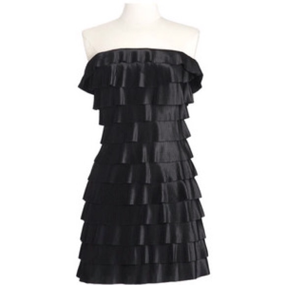 Express tiered tube party dress