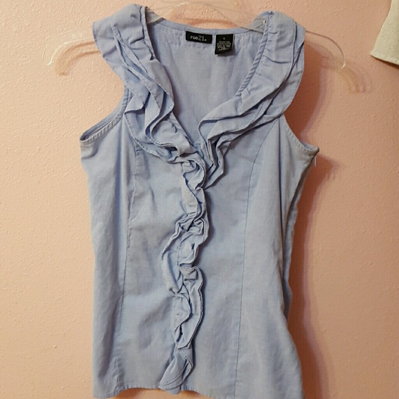 Rue21 ruffle top