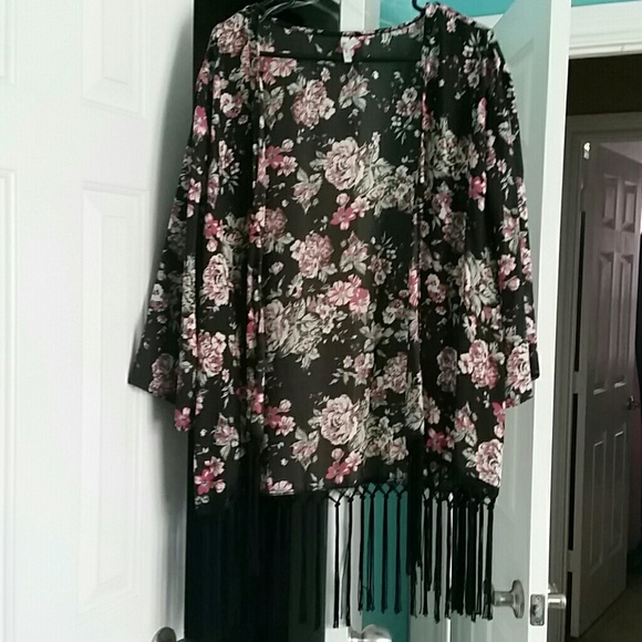 Floral Fringe Kimono *New*