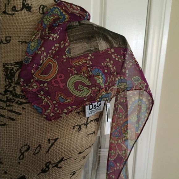 Dolce & Gabbana Woman's Silk Scarf (27" x 29") - Picture 4 of 4