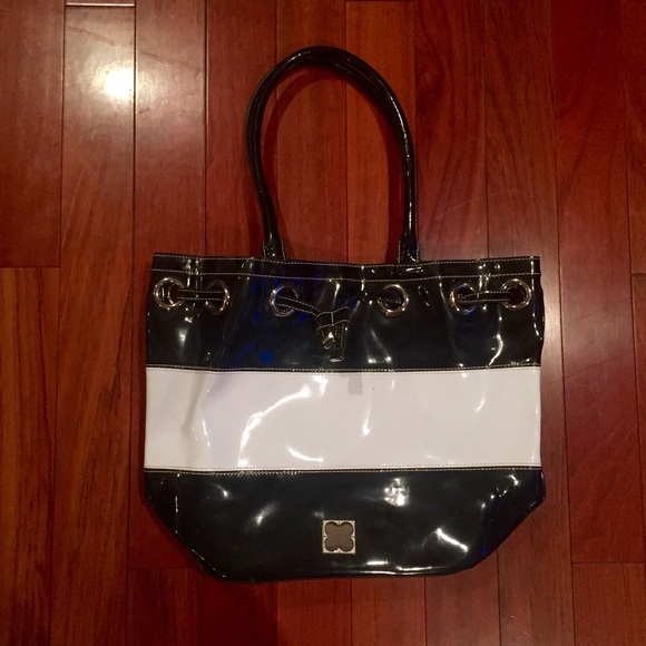 Liz Claiborne Drawstring Bucket Bag