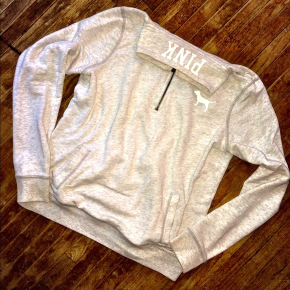 **SOLD**Victoria Secret PINK half zip Pull Over - Picture 2 of 4