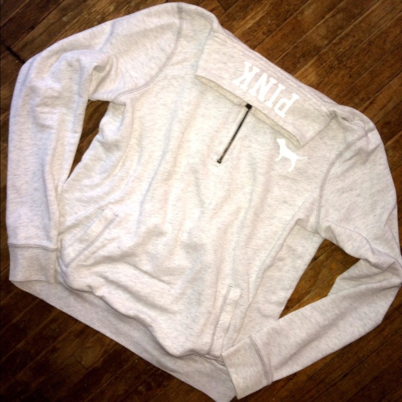 **SOLD**Victoria Secret PINK half zip Pull Over - Picture 4 of 4