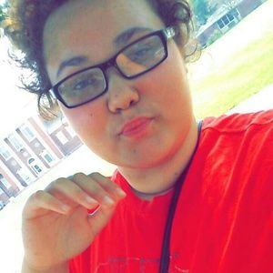 Meet your Posher, Joella