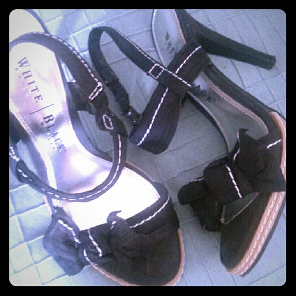 White House Black Market BLACK Heels
