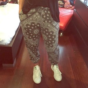 'Staring At Stars' paisley print jogger