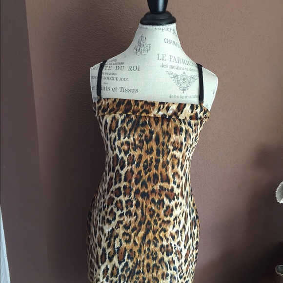 Leopard spotted strapless dress - Picture 2 of 2