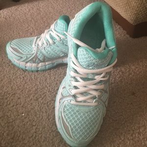 Women Asics women sport shoes