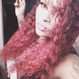 Meet your Posher, Jasmine