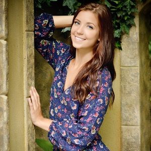 Meet your Posher, Nikki