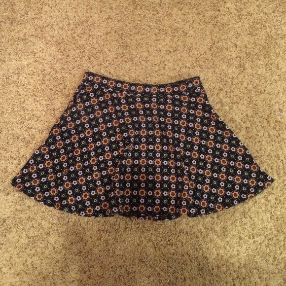 PacSun Dresses & Skirts - Pacsun LA Hearts floral skirt