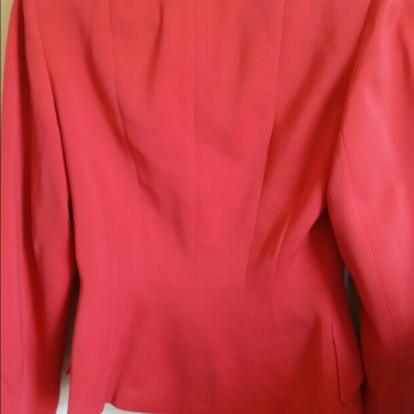 Vintage Coral Jacket - Picture 3 of 4