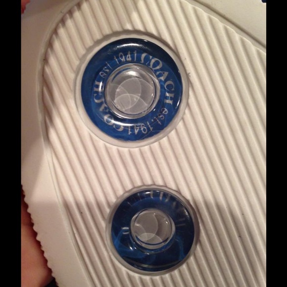 🚫SOLD🚫COACH high top sneakers NWOT. - Picture 4 of 4