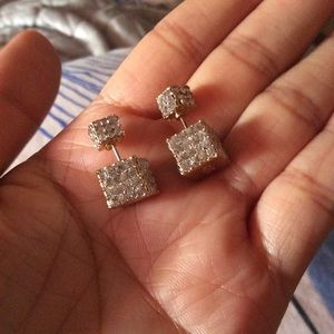 Earing like dior style