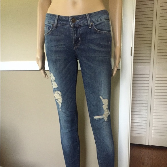 Denim - Picture 2 of 4