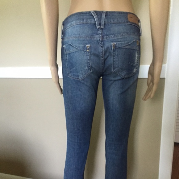 Denim - Picture 3 of 4