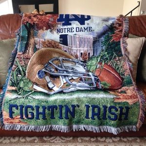 Notre Dame Blanket