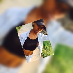 Meet your Posher, Akira