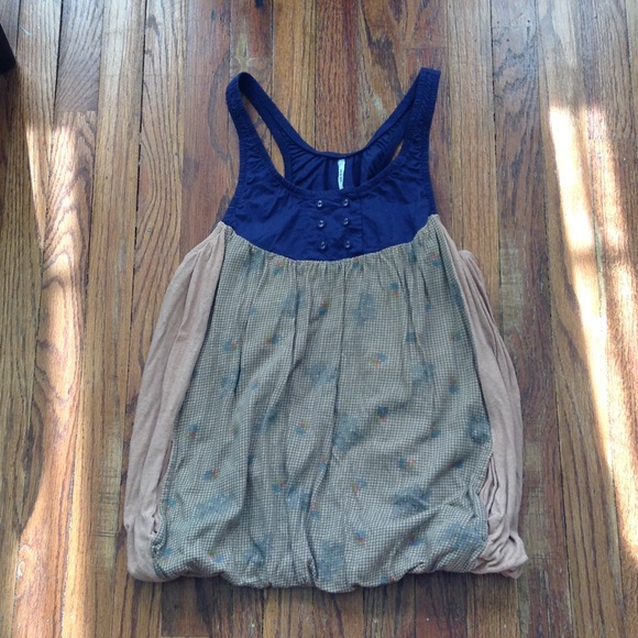 Urban Outfitters Tops - Kimchi Blue bubble, racerback top