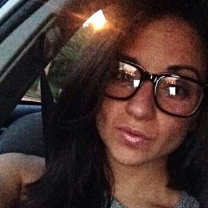 Meet your Posher, Katherine