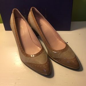 Stuart Weitzman Variou Pump