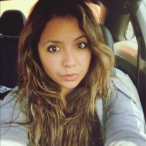 Meet your Posher, Elsa