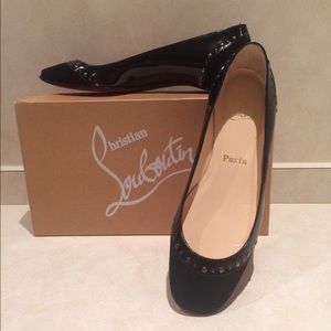 SOLD- Mousse Clou suede flats w/ stud detail