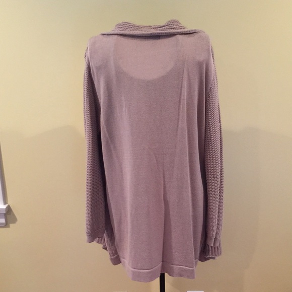 Sweater - Picture 2 of 3