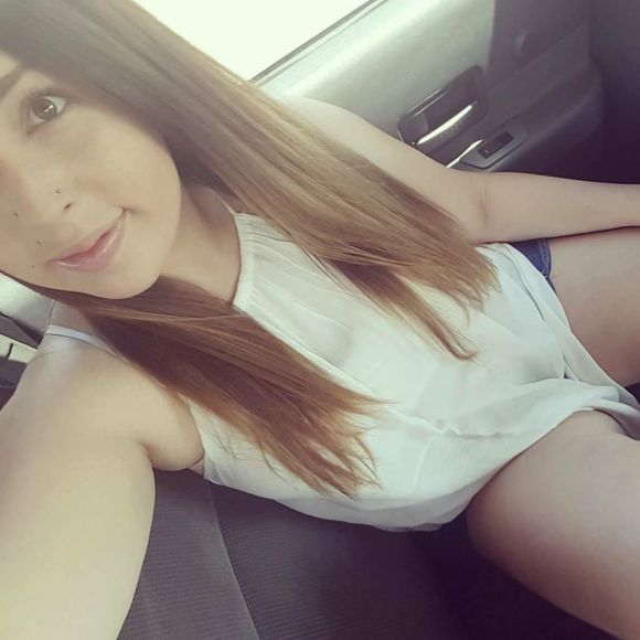 Meet your Posher, Lucie - Picture 1 of 1