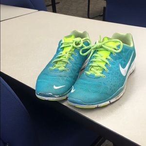 Women's Nike Free Runs