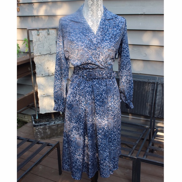 🎀HOST PICK🎀 "The Blues" Vintage Dress