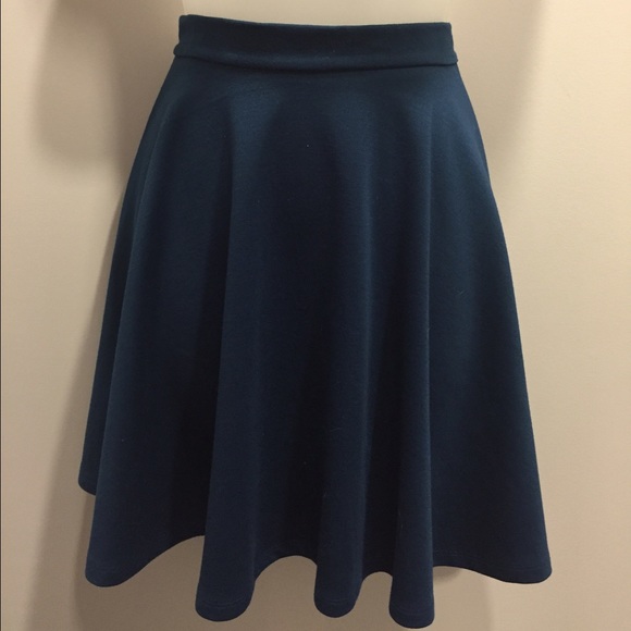 Navy skirt