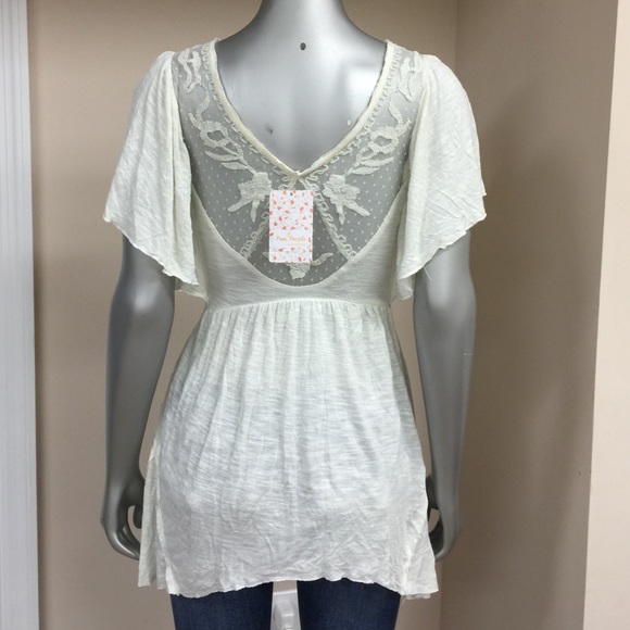 NWT!! FREE PEOPLE TOP - Picture 3 of 4