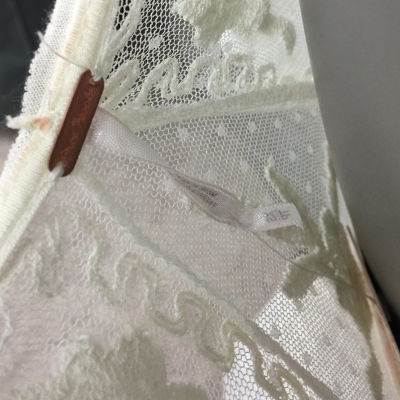 NWT!! FREE PEOPLE TOP - Picture 4 of 4